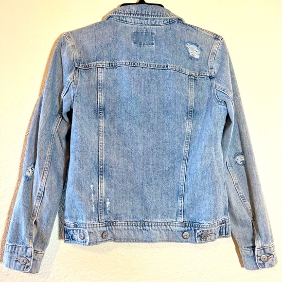 Old Navy Distressed Classic Jean Denim Jacket for Women Light Blue S. - Picture 2 of 8